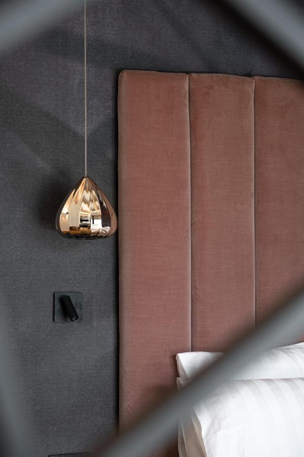 Alpuris - Your Boutique Suite - Hotel B&B Cavalese Esterno foto