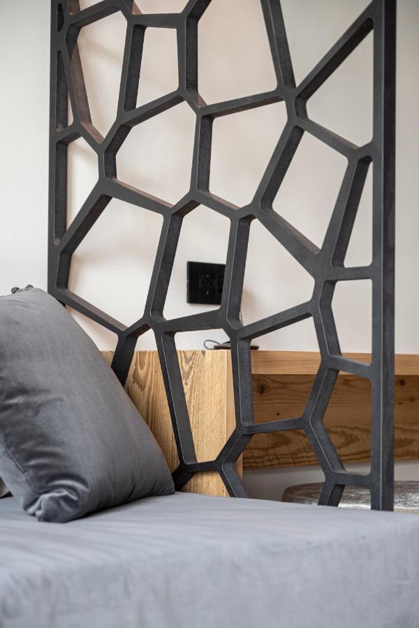 Alpuris - Your Boutique Suite - Hotel B&B Cavalese Esterno foto