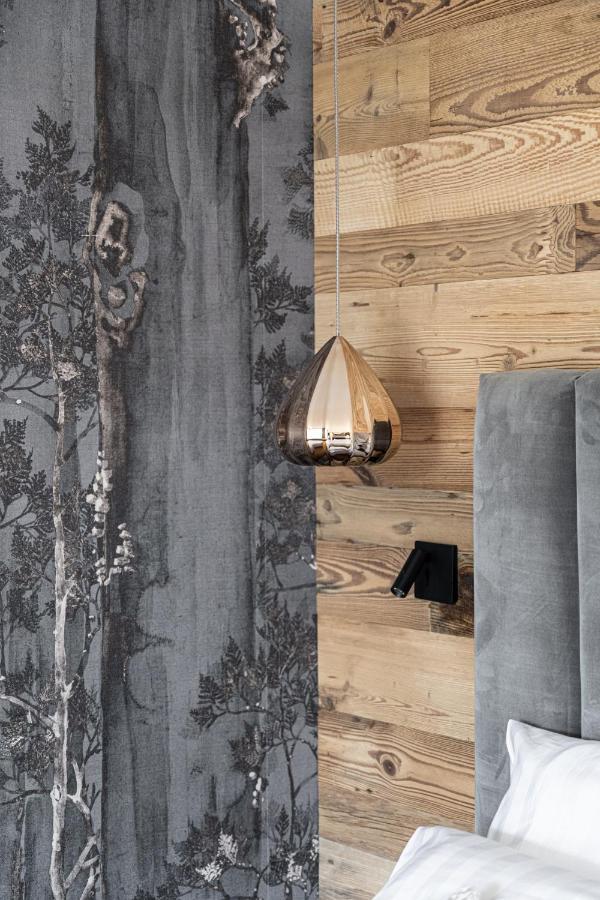 Alpuris - Your Boutique Suite - Hotel B&B Cavalese Esterno foto