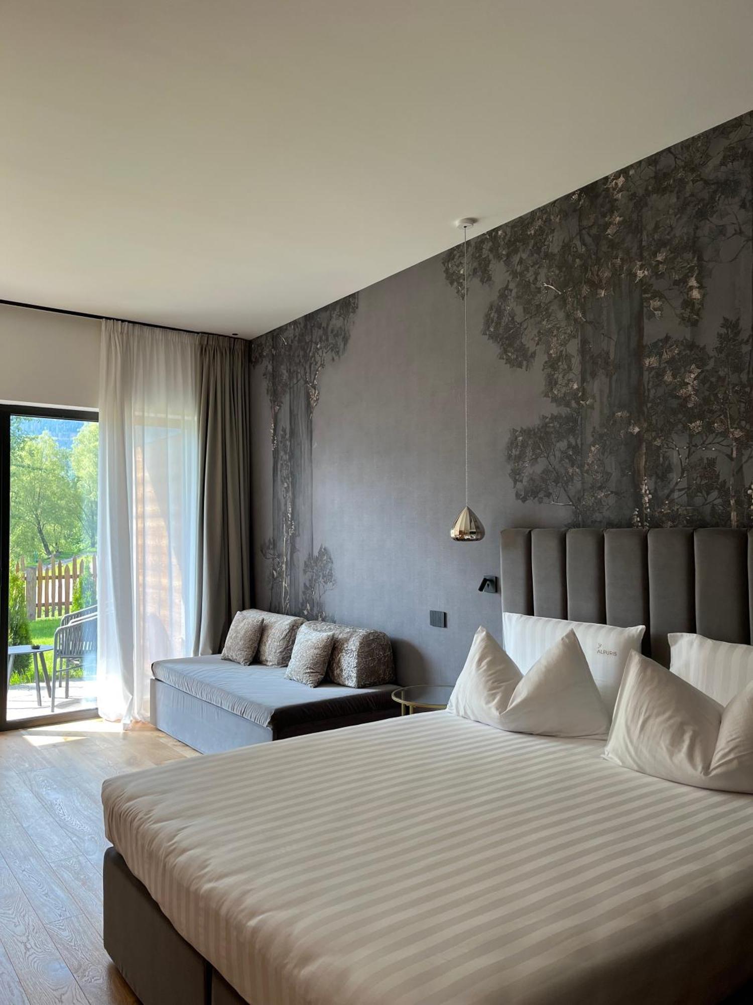 Alpuris - Your Boutique Suite - Hotel B&B Cavalese Esterno foto